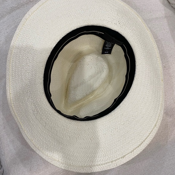 RAG & BONE NWOT LEXIE PACKABLE WIDE BRIM FEDORA IN IVORY display picture 2
